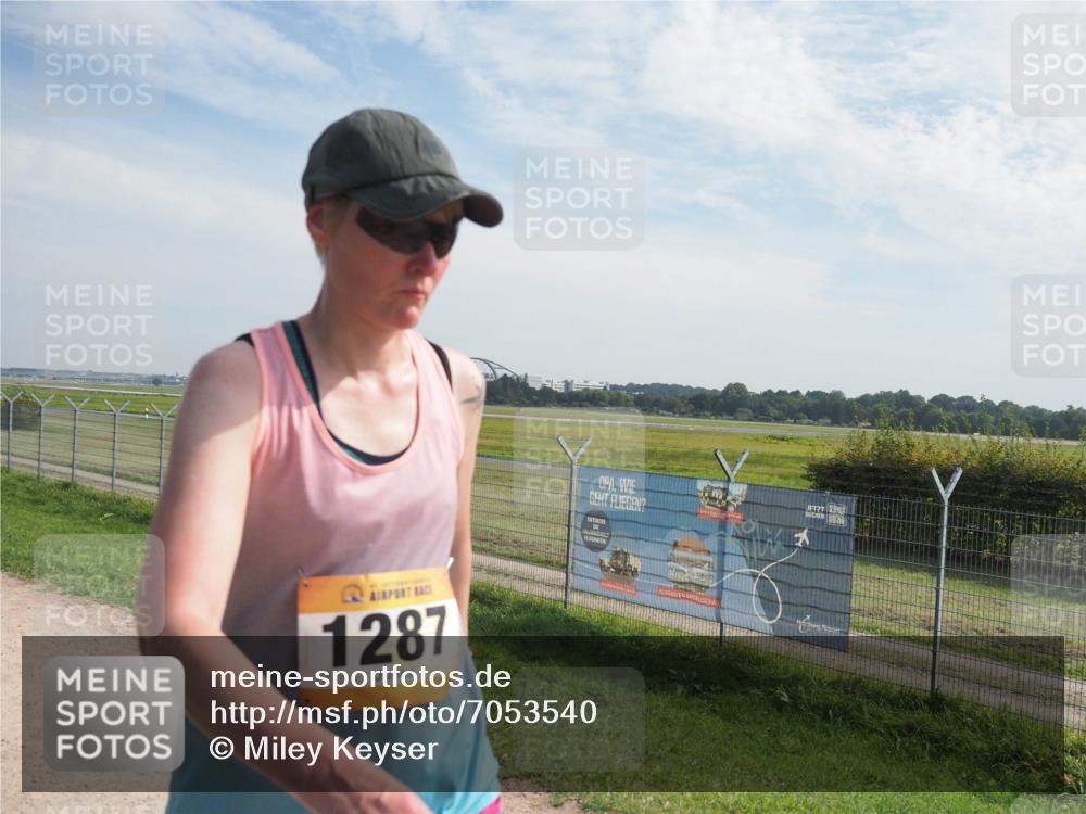 08.09.2024 - Airport Race Miley Keyser http://msf.ph/oto/7053540 08.09.2024 12:40:21 Laufen 1287 meine-sportfotos.de