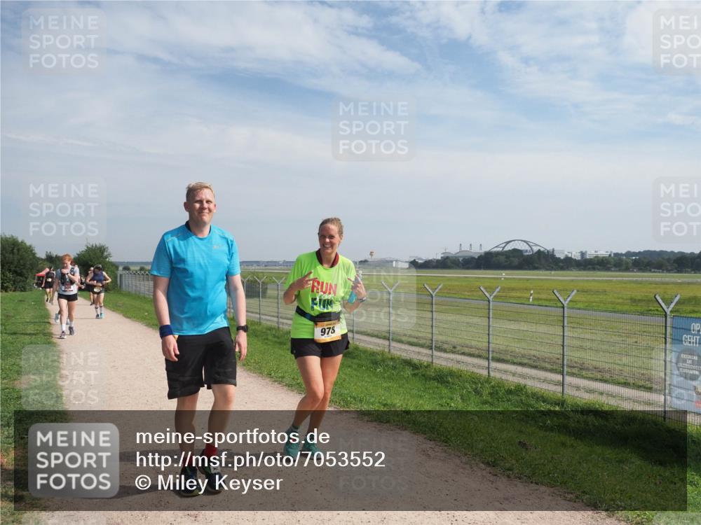 08.09.2024 - Airport Race Miley Keyser http://msf.ph/oto/7053552 08.09.2024 12:40:30 Laufen 978 meine-sportfotos.de