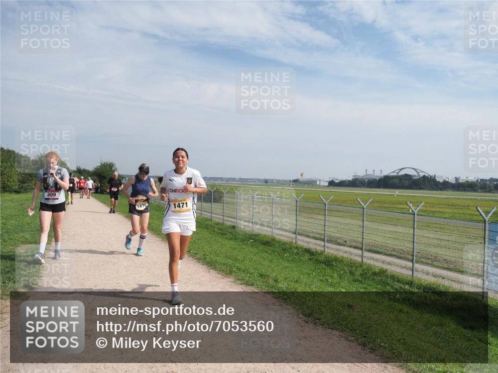 08.09.2024 - Airport Race Miley Keyser http://msf.ph/oto/7053560 08.09.2024 12:40:36 Laufen 609, 1276, 1471 meine-sportfotos.de