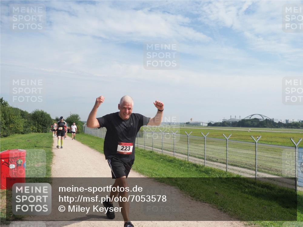 08.09.2024 - Airport Race Miley Keyser http://msf.ph/oto/7053578 08.09.2024 12:40:44 Laufen 223 meine-sportfotos.de