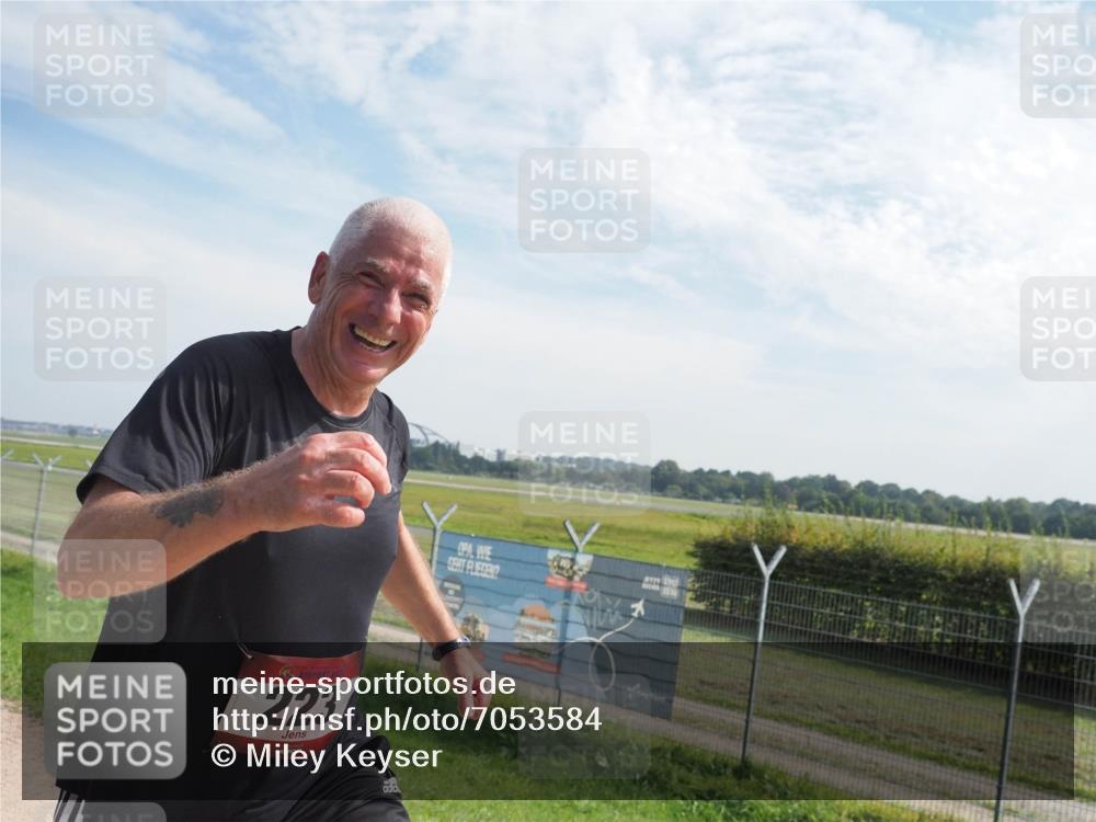 08.09.2024 - Airport Race Miley Keyser http://msf.ph/oto/7053584 08.09.2024 12:40:45 Laufen 223 meine-sportfotos.de