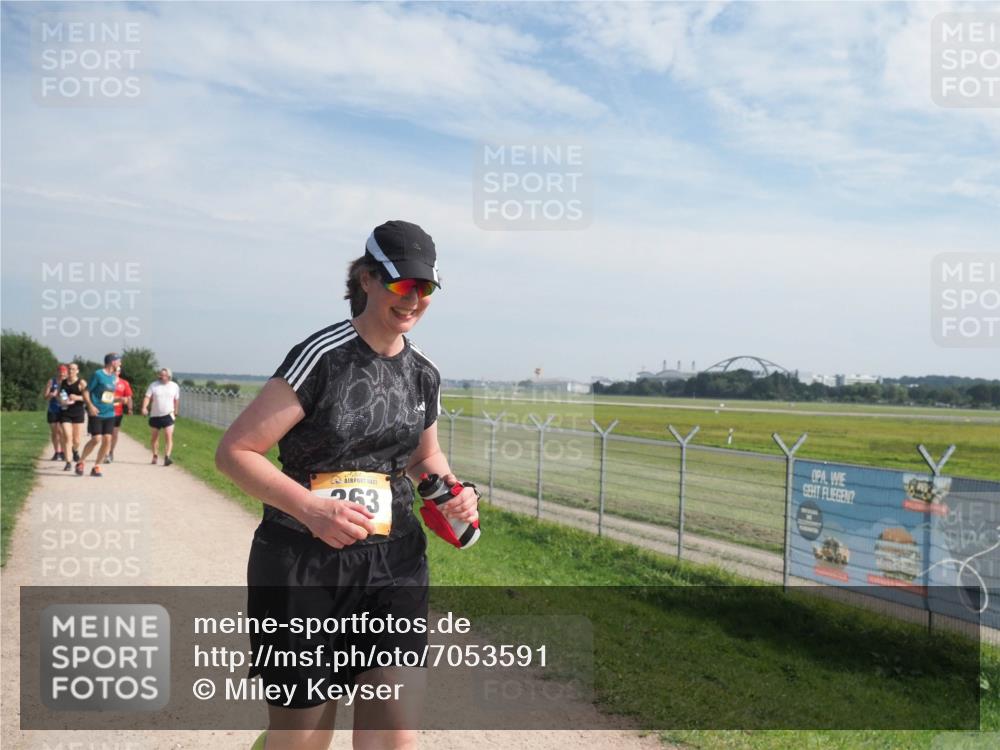 08.09.2024 - Airport Race Miley Keyser http://msf.ph/oto/7053591 08.09.2024 12:40:54 Laufen 263 meine-sportfotos.de