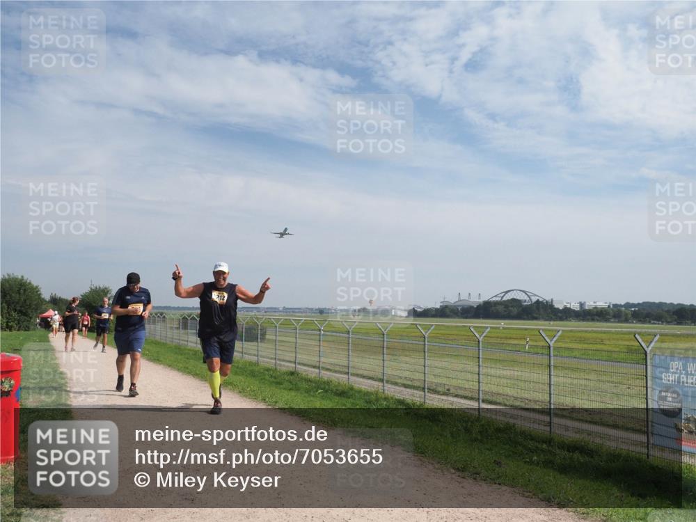 08.09.2024 - Airport Race Miley Keyser http://msf.ph/oto/7053655 08.09.2024 12:41:32 Laufen 212 meine-sportfotos.de