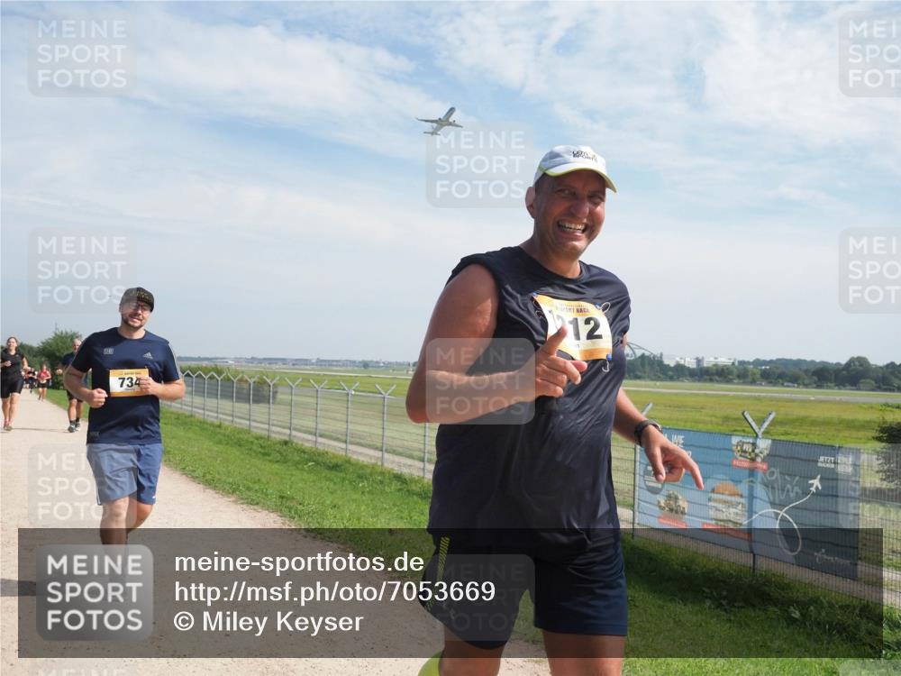 08.09.2024 - Airport Race Miley Keyser http://msf.ph/oto/7053669 08.09.2024 12:41:36 Laufen 734, 12 meine-sportfotos.de