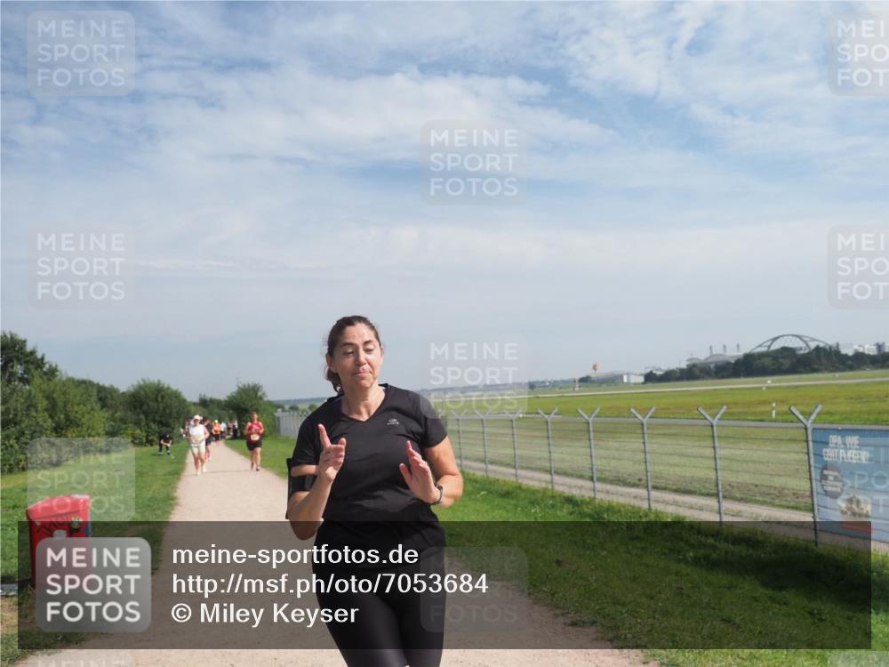 08.09.2024 - Airport Race Miley Keyser http://msf.ph/oto/7053684 08.09.2024 12:41:43 Laufen  meine-sportfotos.de