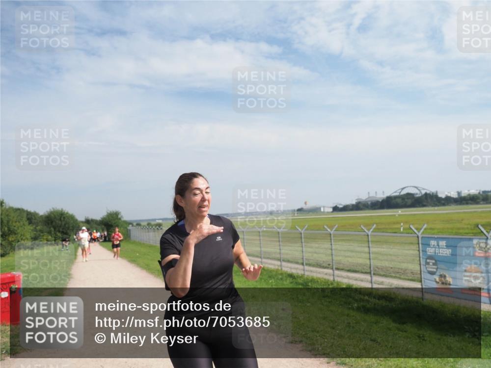 08.09.2024 - Airport Race Miley Keyser http://msf.ph/oto/7053685 08.09.2024 12:41:43 Laufen  meine-sportfotos.de