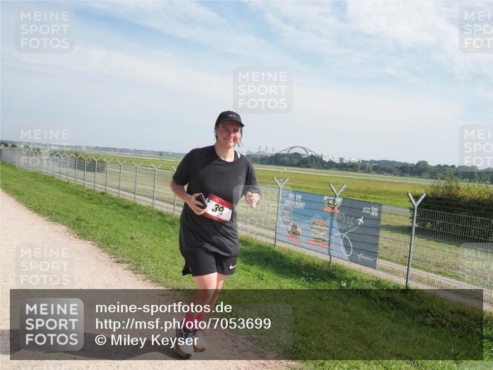 08.09.2024 - Airport Race Miley Keyser http://msf.ph/oto/7053699 08.09.2024 12:41:57 Laufen 39 meine-sportfotos.de