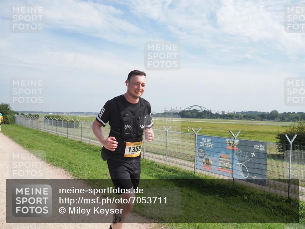 08.09.2024 - Airport Race Miley Keyser http://msf.ph/oto/7053711 08.09.2024 12:42:10 Laufen 1358 meine-sportfotos.de