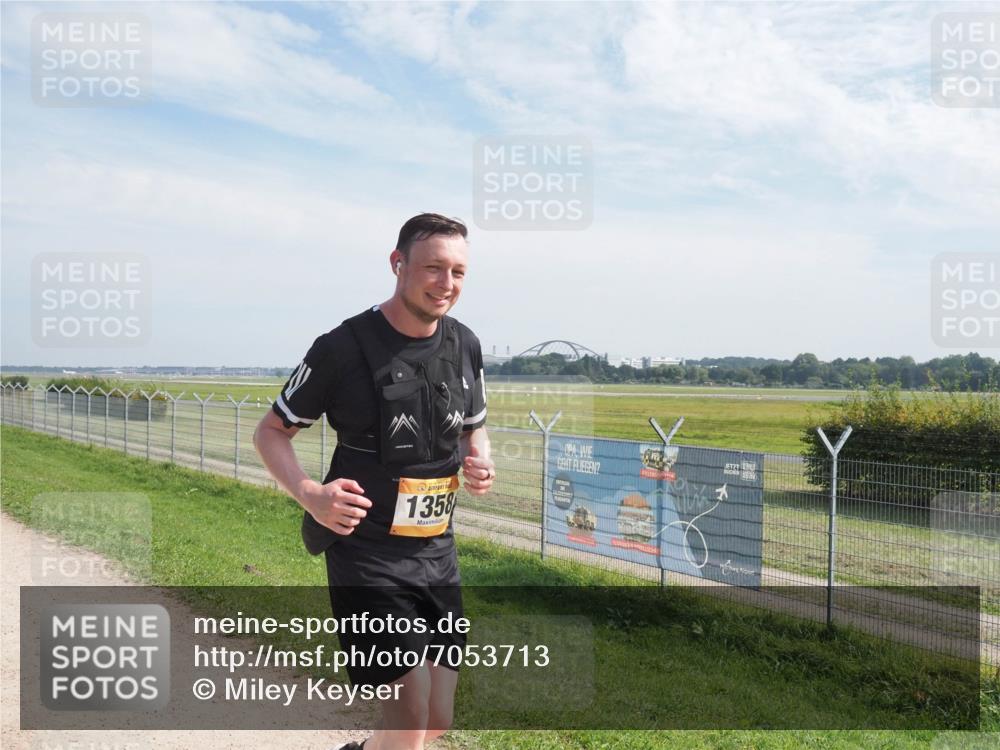 08.09.2024 - Airport Race Miley Keyser http://msf.ph/oto/7053713 08.09.2024 12:42:10 Laufen 1358 meine-sportfotos.de