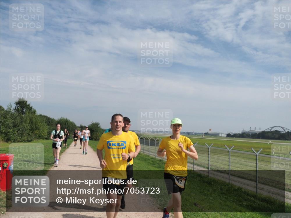 08.09.2024 - Airport Race Miley Keyser http://msf.ph/oto/7053723 08.09.2024 12:42:18 Laufen 441, 52 meine-sportfotos.de