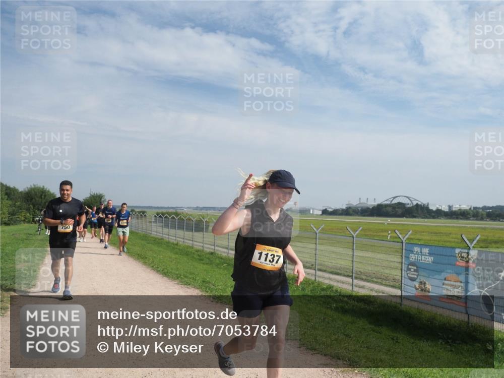 08.09.2024 - Airport Race Miley Keyser http://msf.ph/oto/7053784 08.09.2024 12:42:46 Laufen 750, 1137 meine-sportfotos.de