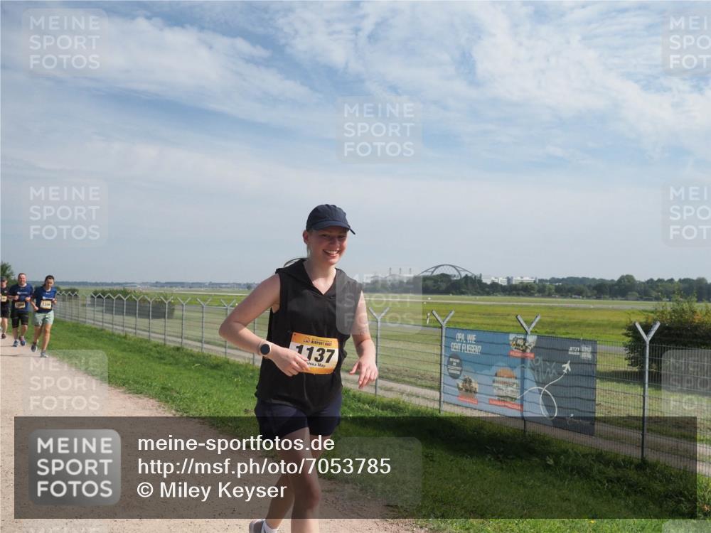 08.09.2024 - Airport Race Miley Keyser http://msf.ph/oto/7053785 08.09.2024 12:42:46 Laufen 1280, 1396, 1137 meine-sportfotos.de