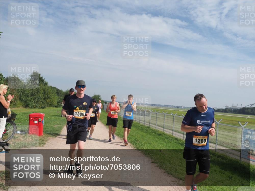 08.09.2024 - Airport Race Miley Keyser http://msf.ph/oto/7053806 08.09.2024 12:42:54 Laufen 1390, 845, 341, 1163, 1280 meine-sportfotos.de