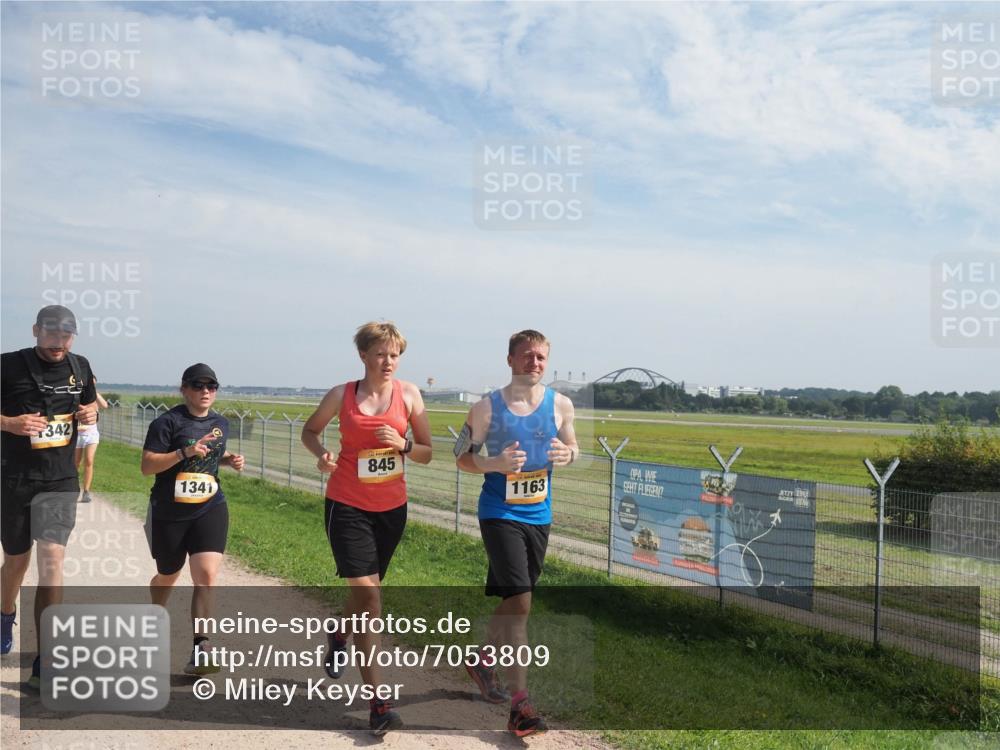 08.09.2024 - Airport Race Miley Keyser http://msf.ph/oto/7053809 08.09.2024 12:42:56 Laufen 342, 1341, 845, 1163 meine-sportfotos.de