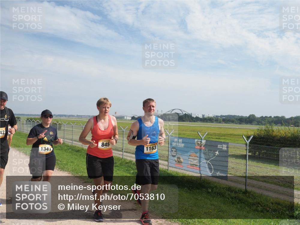08.09.2024 - Airport Race Miley Keyser http://msf.ph/oto/7053810 08.09.2024 12:42:56 Laufen 42, 1341, 845, 1163 meine-sportfotos.de