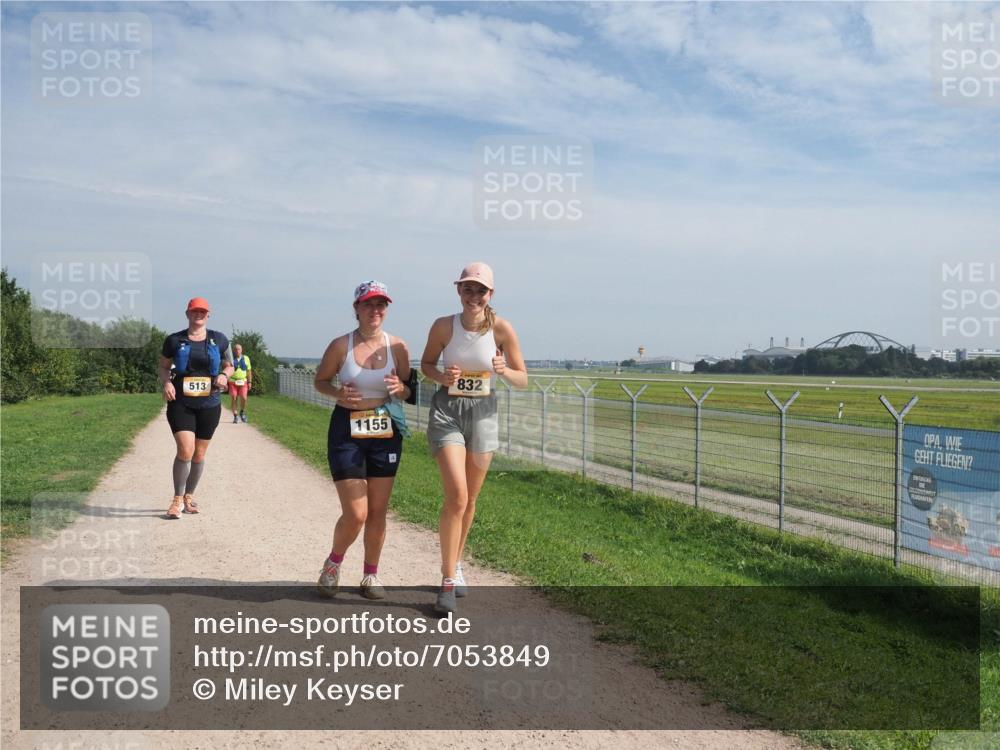 08.09.2024 - Airport Race Miley Keyser http://msf.ph/oto/7053849 08.09.2024 12:43:16 Laufen 513, 1155, 832 meine-sportfotos.de