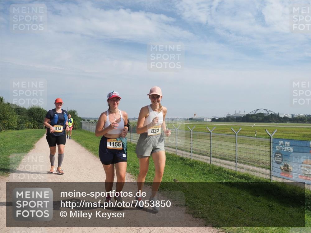 08.09.2024 - Airport Race Miley Keyser http://msf.ph/oto/7053850 08.09.2024 12:43:17 Laufen 513, 1155, 832 meine-sportfotos.de