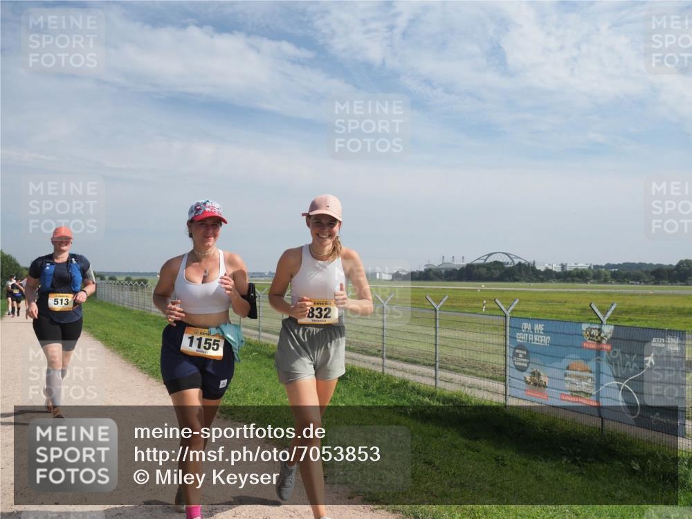 08.09.2024 - Airport Race Miley Keyser http://msf.ph/oto/7053853 08.09.2024 12:43:17 Laufen 513, 1155, 832 meine-sportfotos.de