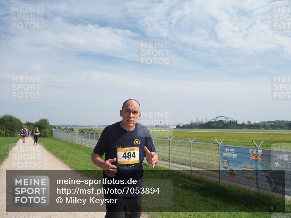 08.09.2024 - Airport Race Miley Keyser http://msf.ph/oto/7053894 08.09.2024 12:43:40 Laufen 484 meine-sportfotos.de