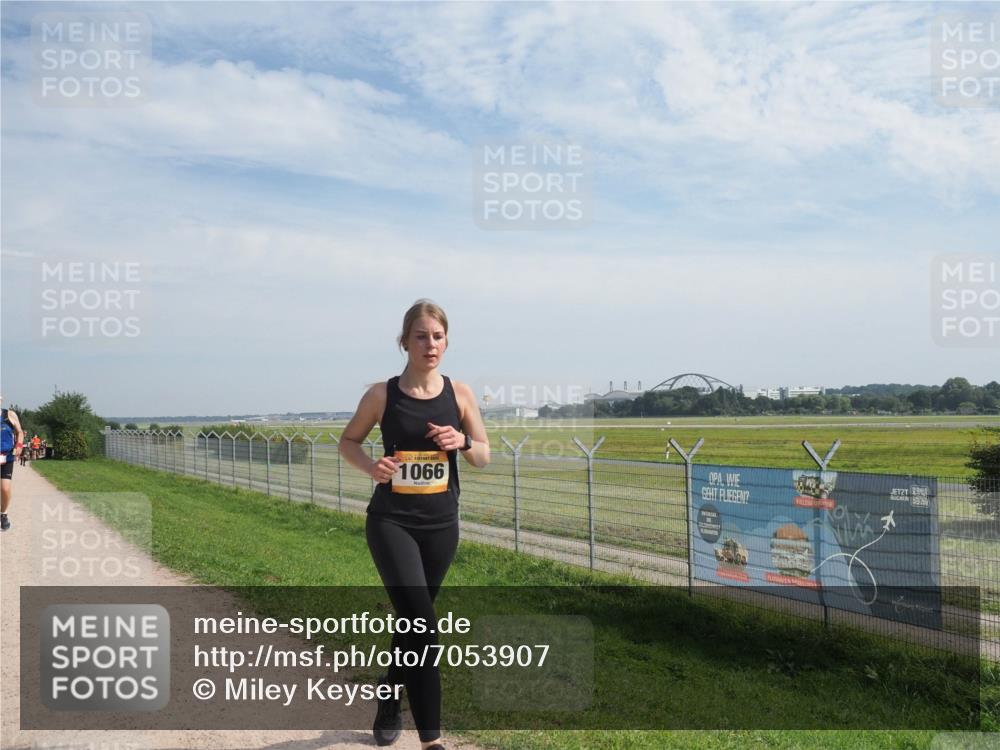 08.09.2024 - Airport Race Miley Keyser http://msf.ph/oto/7053907 08.09.2024 12:43:51 Laufen 1066 meine-sportfotos.de