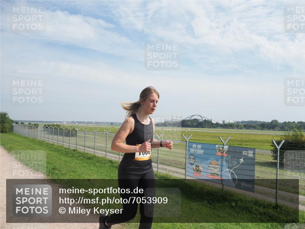 08.09.2024 - Airport Race Miley Keyser http://msf.ph/oto/7053909 08.09.2024 12:43:51 Laufen 1000 meine-sportfotos.de