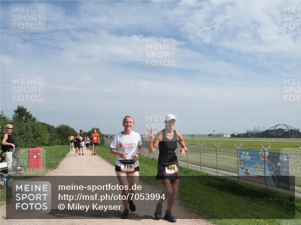 08.09.2024 - Airport Race Miley Keyser http://msf.ph/oto/7053994 08.09.2024 12:44:33 Laufen 719, 554 meine-sportfotos.de