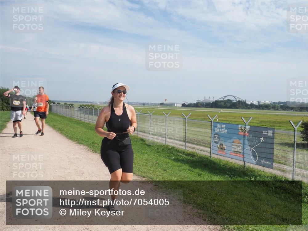 08.09.2024 - Airport Race Miley Keyser http://msf.ph/oto/7054005 08.09.2024 12:44:39 Laufen 1216, 1121 meine-sportfotos.de