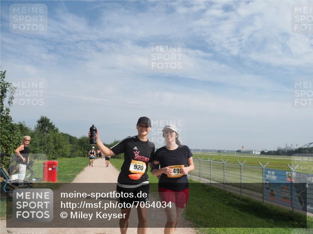 08.09.2024 - Airport Race Miley Keyser http://msf.ph/oto/7054034 08.09.2024 12:44:50 Laufen 920, 498 meine-sportfotos.de