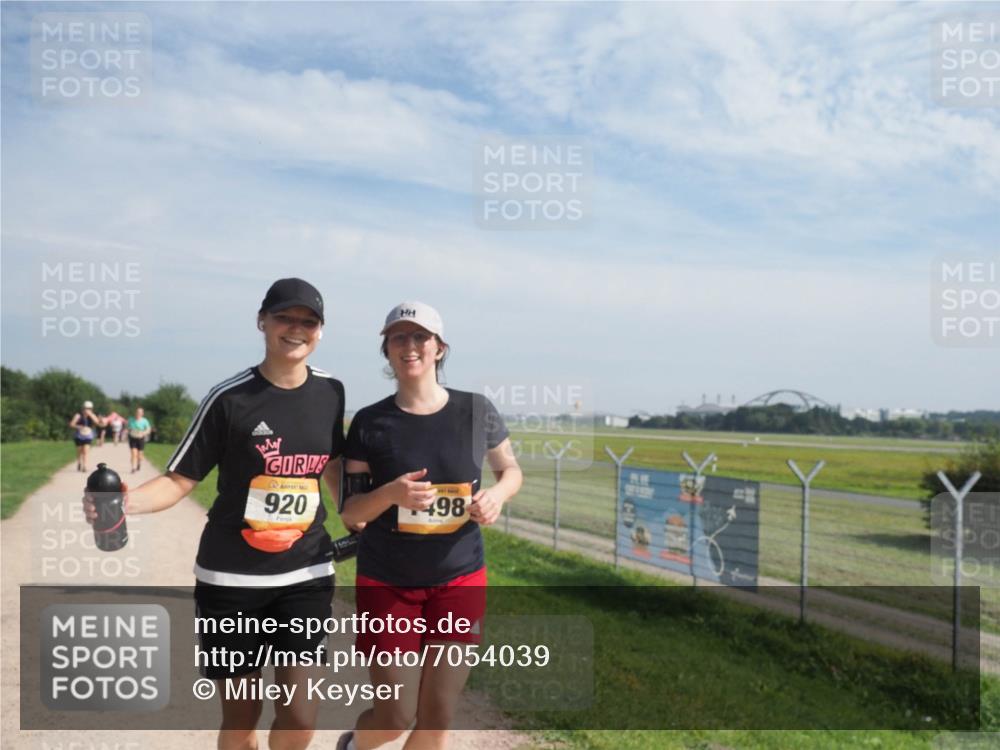 08.09.2024 - Airport Race Miley Keyser http://msf.ph/oto/7054039 08.09.2024 12:44:50 Laufen 920, 498 meine-sportfotos.de