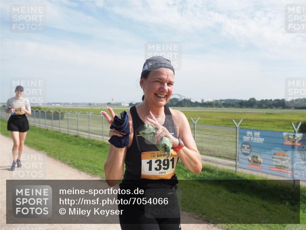 08.09.2024 - Airport Race Miley Keyser http://msf.ph/oto/7054066 08.09.2024 12:45:12 Laufen 41, 1391 meine-sportfotos.de