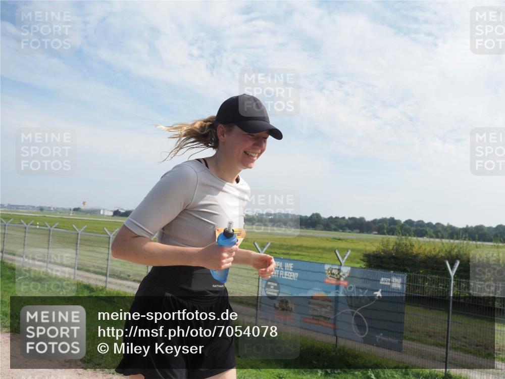 08.09.2024 - Airport Race Miley Keyser http://msf.ph/oto/7054078 08.09.2024 12:45:15 Laufen 23 meine-sportfotos.de