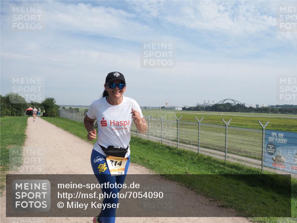 08.09.2024 - Airport Race Miley Keyser http://msf.ph/oto/7054090 08.09.2024 12:45:26 Laufen 714, 714 meine-sportfotos.de