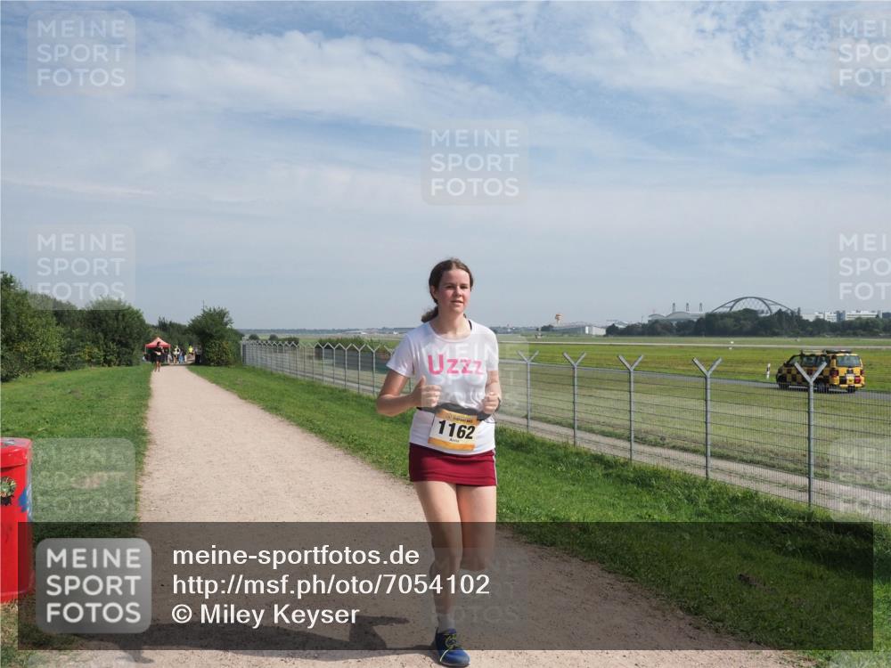 08.09.2024 - Airport Race Miley Keyser http://msf.ph/oto/7054102 08.09.2024 12:45:40 Laufen 1162 meine-sportfotos.de