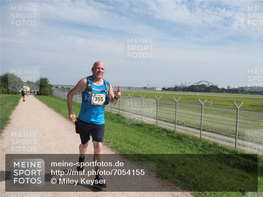 08.09.2024 - Airport Race Miley Keyser http://msf.ph/oto/7054155 08.09.2024 12:46:57 Laufen 355 meine-sportfotos.de