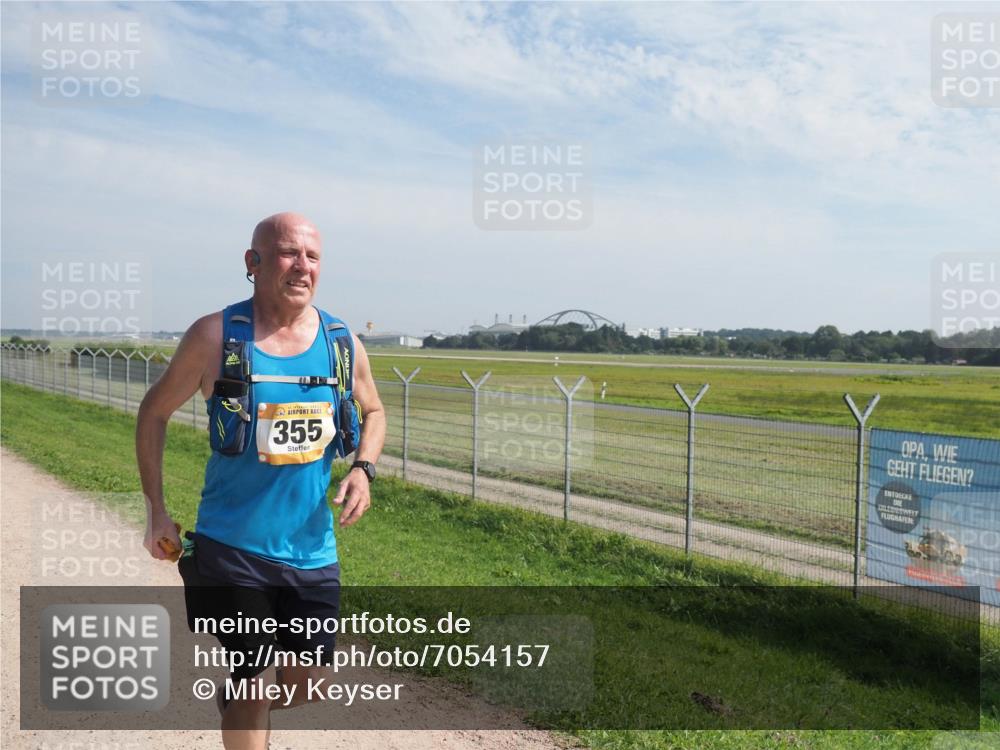 08.09.2024 - Airport Race Miley Keyser http://msf.ph/oto/7054157 08.09.2024 12:46:58 Laufen 355 meine-sportfotos.de