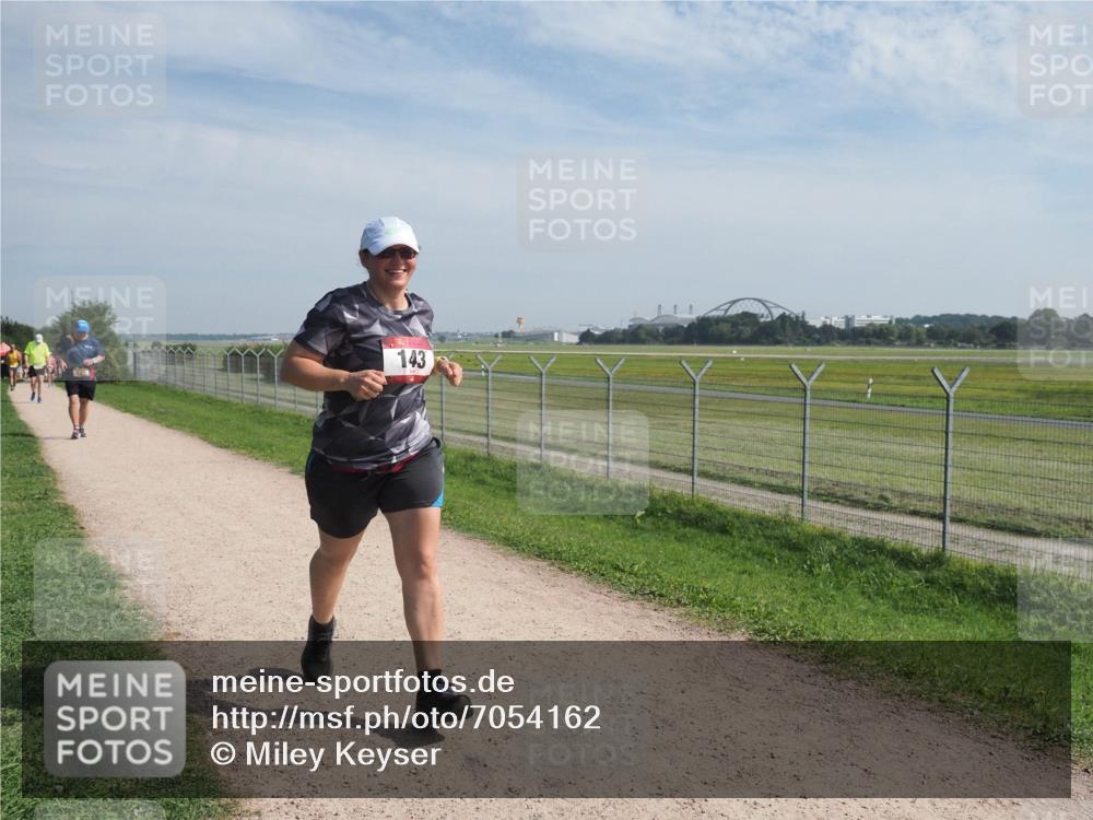 08.09.2024 - Airport Race Miley Keyser http://msf.ph/oto/7054162 08.09.2024 12:47:06 Laufen 143 meine-sportfotos.de
