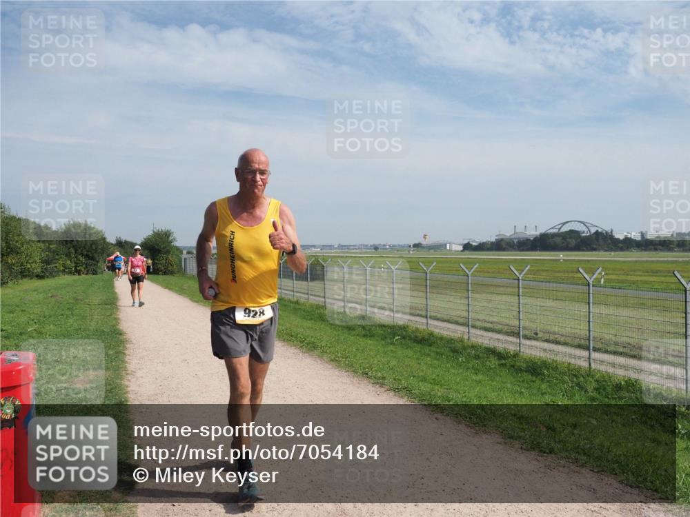 08.09.2024 - Airport Race Miley Keyser http://msf.ph/oto/7054184 08.09.2024 12:47:32 Laufen 928 meine-sportfotos.de