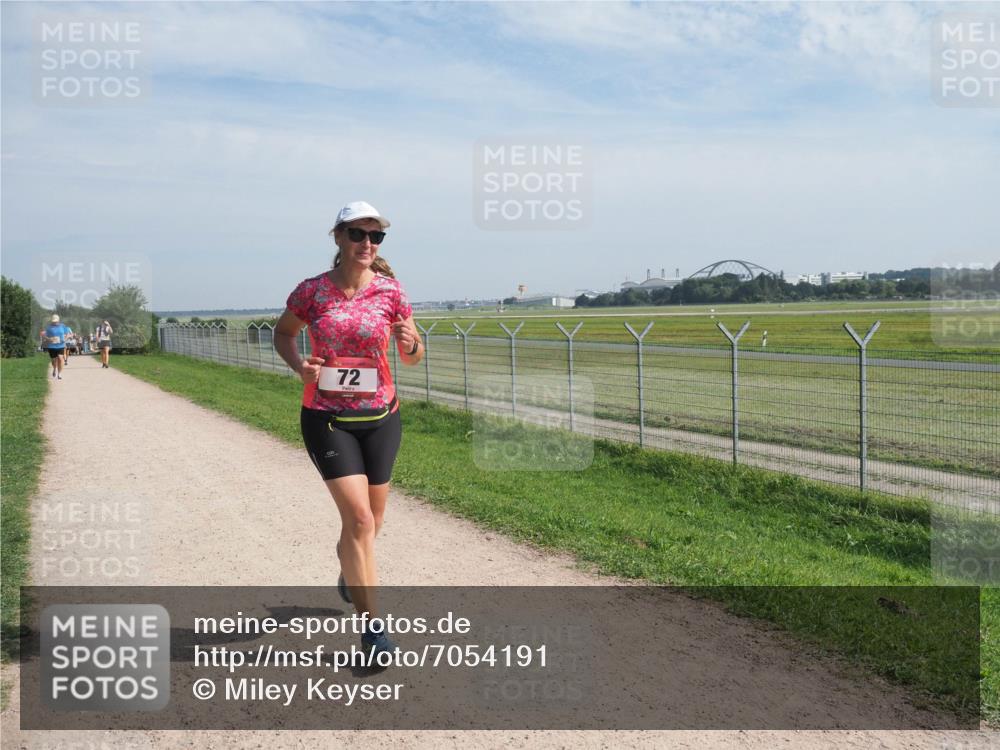 08.09.2024 - Airport Race Miley Keyser http://msf.ph/oto/7054191 08.09.2024 12:47:39 Laufen 72 meine-sportfotos.de