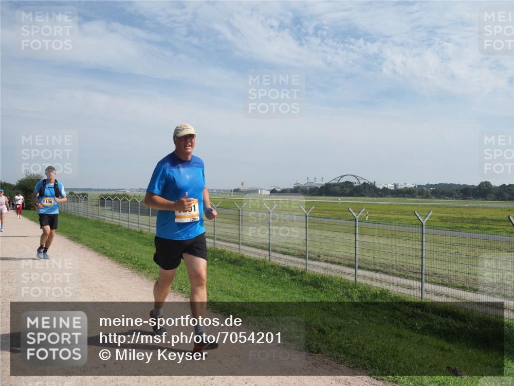 08.09.2024 - Airport Race Miley Keyser http://msf.ph/oto/7054201 08.09.2024 12:47:51 Laufen 1100, 1, 1201 meine-sportfotos.de