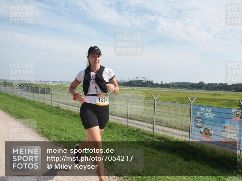 08.09.2024 - Airport Race Miley Keyser http://msf.ph/oto/7054217 08.09.2024 12:47:57 Laufen 1384 meine-sportfotos.de