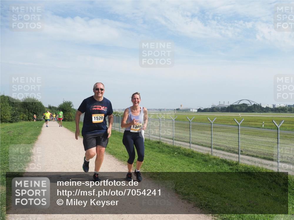 08.09.2024 - Airport Race Miley Keyser http://msf.ph/oto/7054241 08.09.2024 12:48:33 Laufen 1520, 1307 meine-sportfotos.de