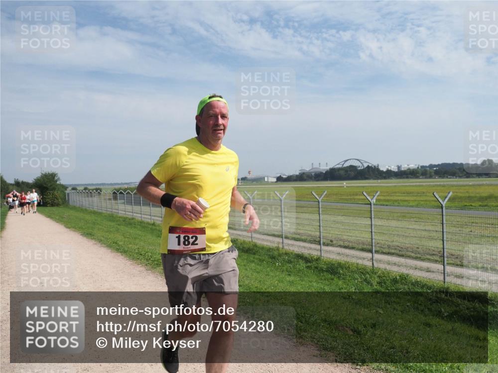 08.09.2024 - Airport Race Miley Keyser http://msf.ph/oto/7054280 08.09.2024 12:49:03 Laufen 182 meine-sportfotos.de