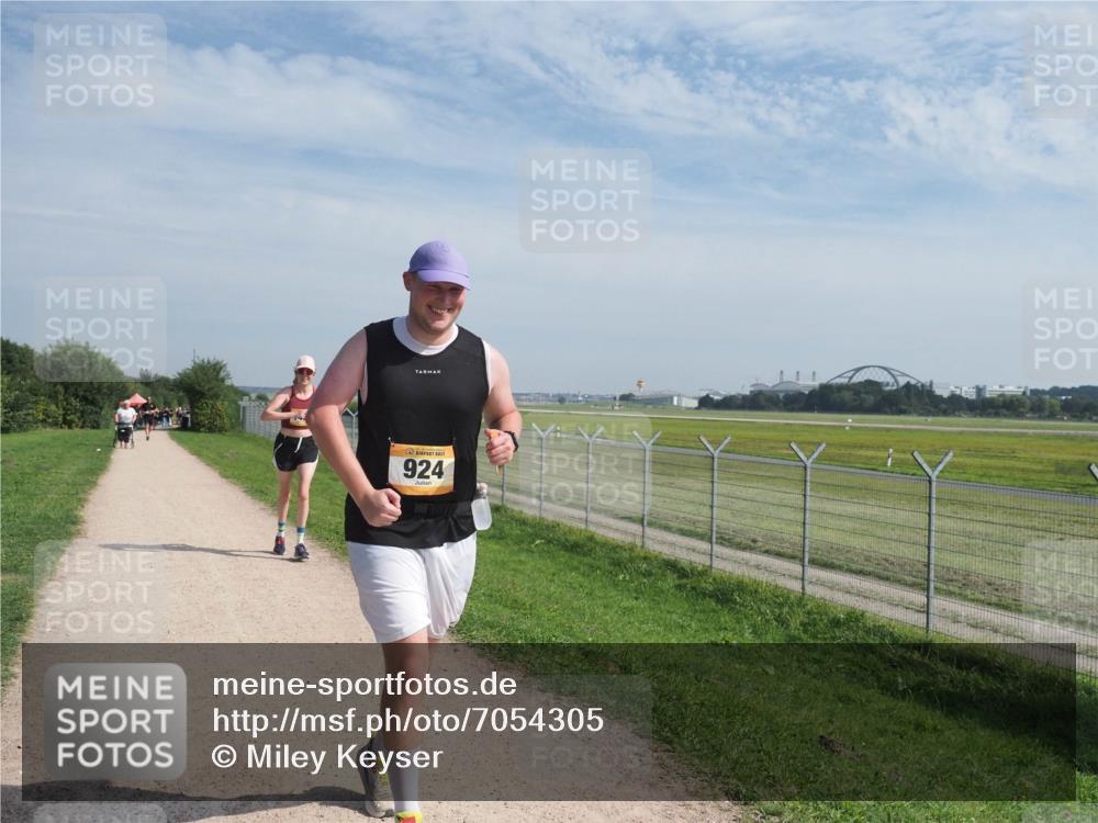 08.09.2024 - Airport Race Miley Keyser http://msf.ph/oto/7054305 08.09.2024 12:49:29 Laufen 924 meine-sportfotos.de