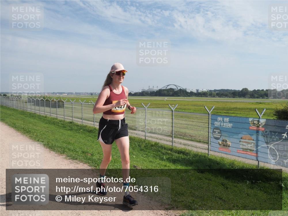 08.09.2024 - Airport Race Miley Keyser http://msf.ph/oto/7054316 08.09.2024 12:49:32 Laufen  meine-sportfotos.de