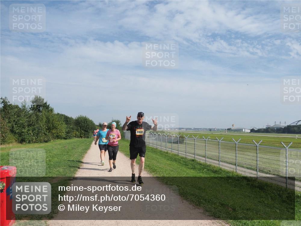 08.09.2024 - Airport Race Miley Keyser http://msf.ph/oto/7054360 08.09.2024 12:50:47 Laufen 1533 meine-sportfotos.de