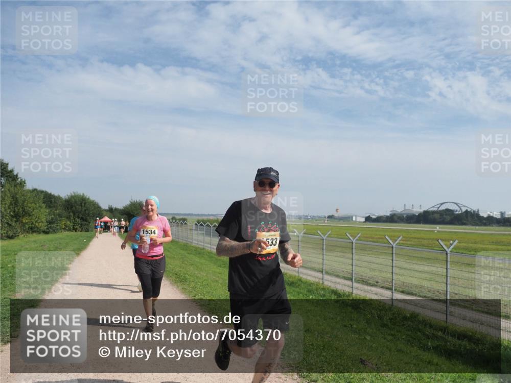08.09.2024 - Airport Race Miley Keyser http://msf.ph/oto/7054370 08.09.2024 12:50:49 Laufen 1534, 533 meine-sportfotos.de