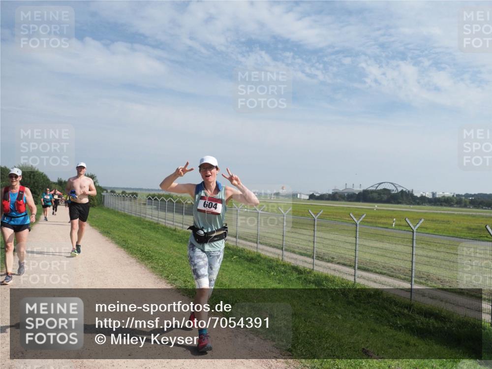 08.09.2024 - Airport Race Miley Keyser http://msf.ph/oto/7054391 08.09.2024 12:51:10 Laufen 604 meine-sportfotos.de