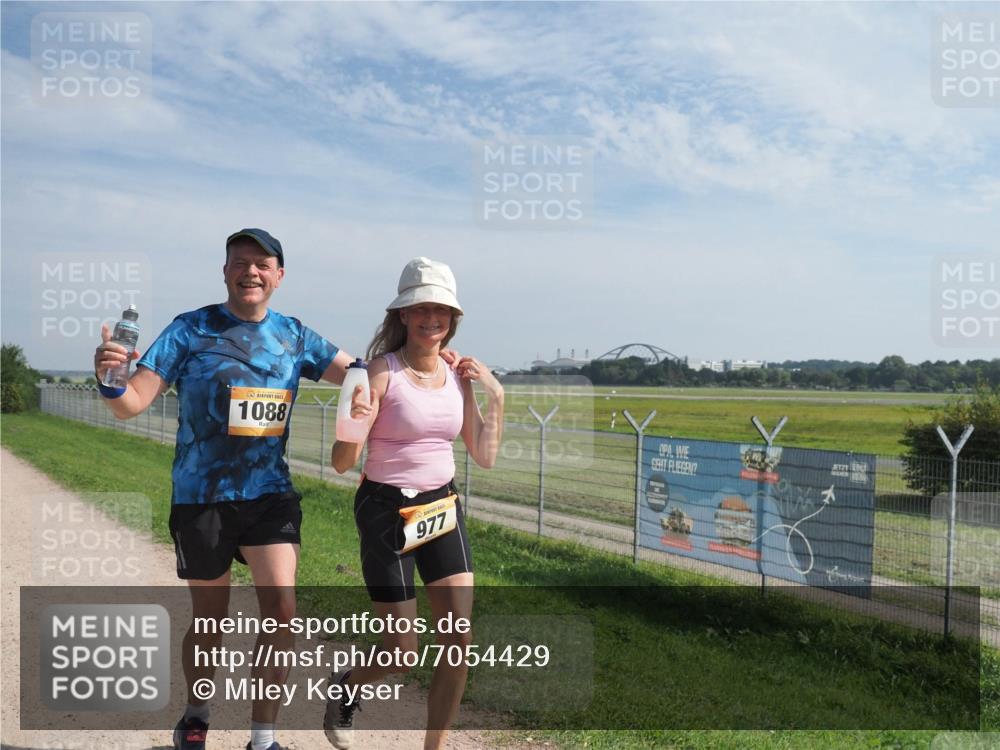 08.09.2024 - Airport Race Miley Keyser http://msf.ph/oto/7054429 08.09.2024 12:51:21 Laufen 1088, 977 meine-sportfotos.de