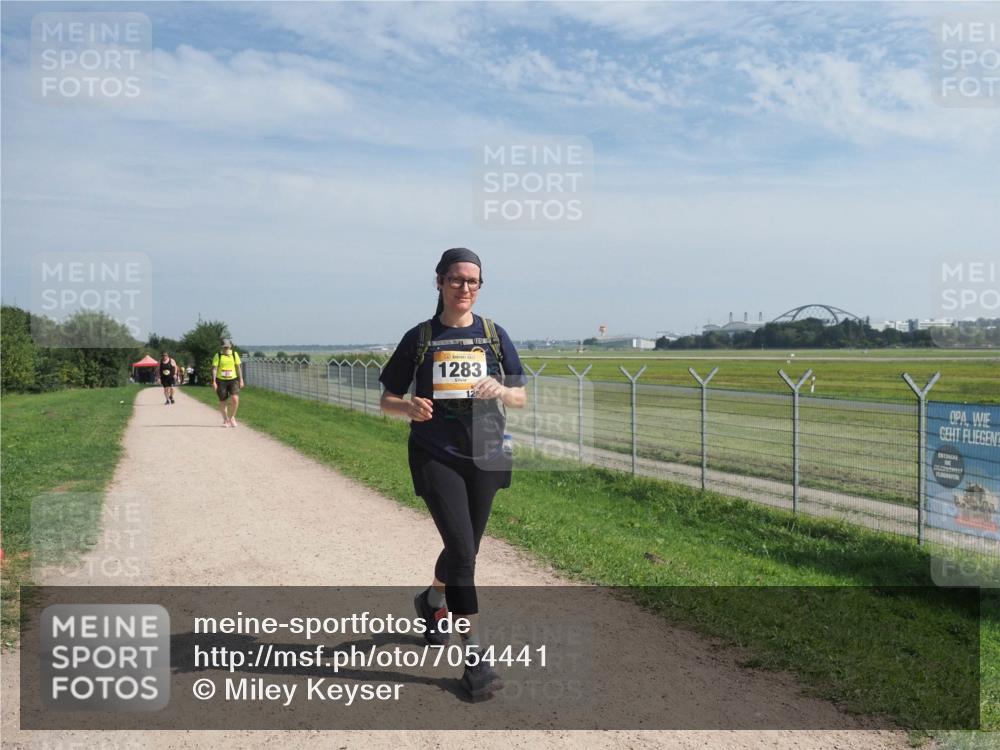 08.09.2024 - Airport Race Miley Keyser http://msf.ph/oto/7054441 08.09.2024 12:51:27 Laufen 1283 meine-sportfotos.de