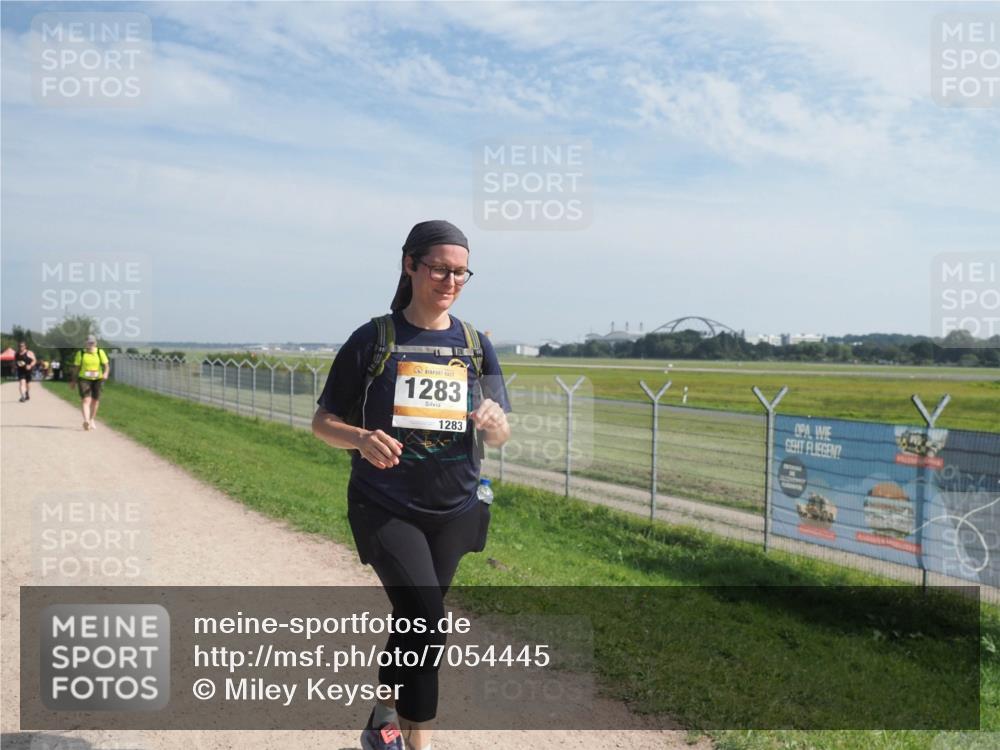 08.09.2024 - Airport Race Miley Keyser http://msf.ph/oto/7054445 08.09.2024 12:51:28 Laufen 1283, 1283 meine-sportfotos.de